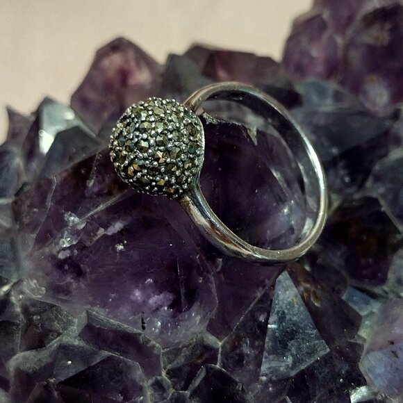 Sterling Silver Marcasite Sphere Ring - Picture 3 of 9